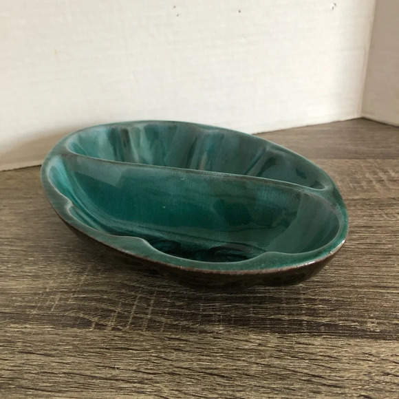 Vtg Blue Mountain Pottery Divided  Dish - Picture 4 of 8